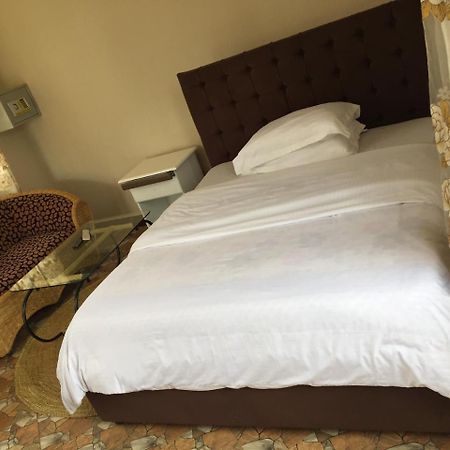 Asmorein Hotel Babati Extérieur photo
