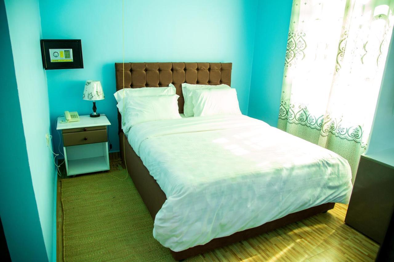 Asmorein Hotel Babati Extérieur photo